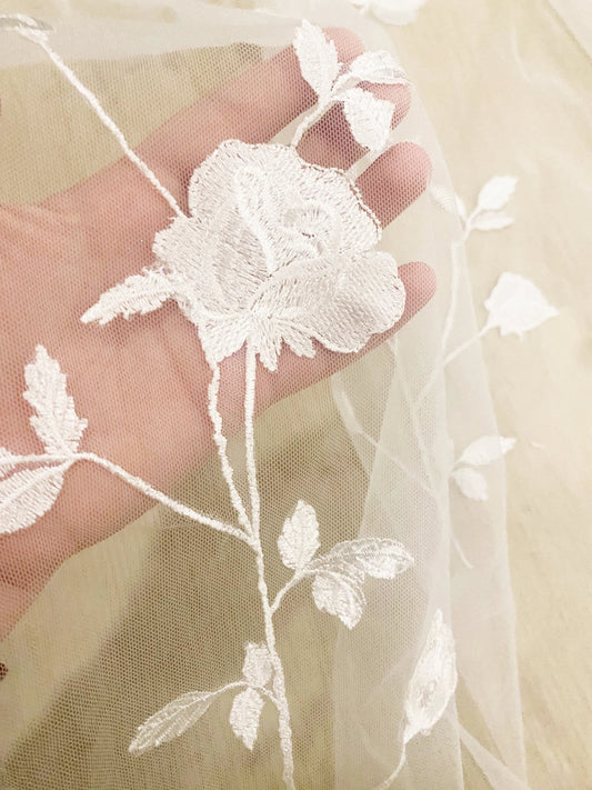 • IVY • lace bridal veil