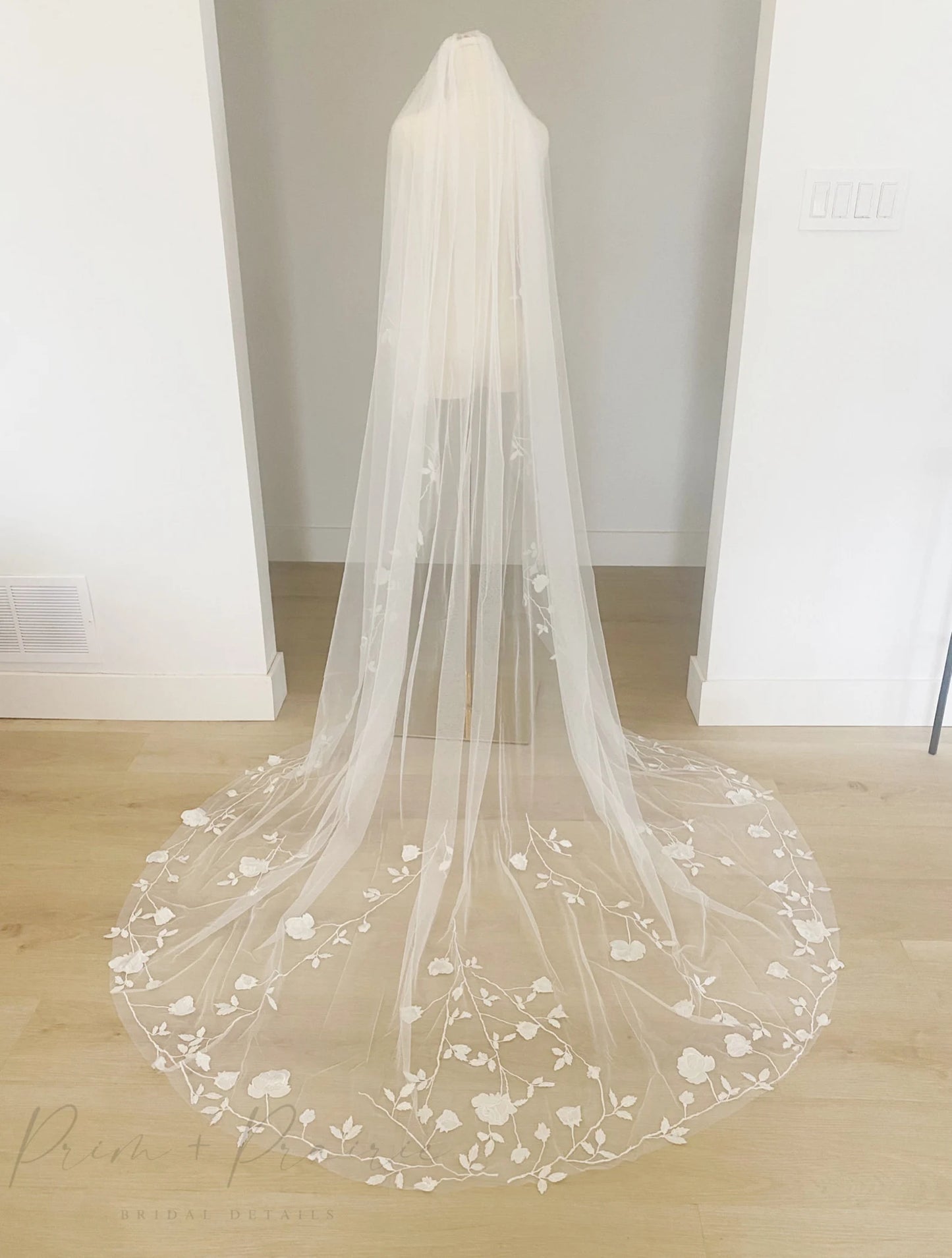 • LYRIC • floral lace bridal veil