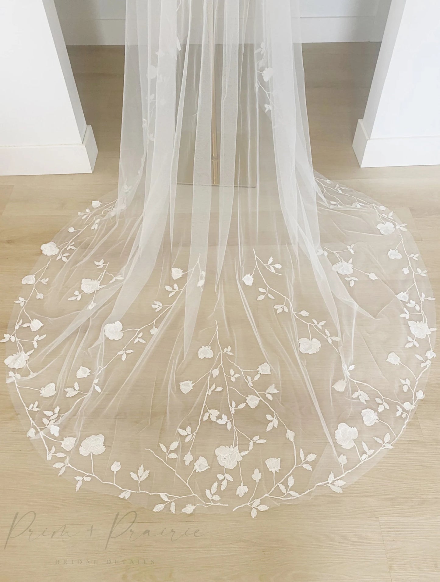 • LYRIC • floral lace bridal veil